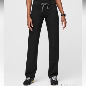 FIGS Livingston Basic Scrub Pants! BLACK - Petite L